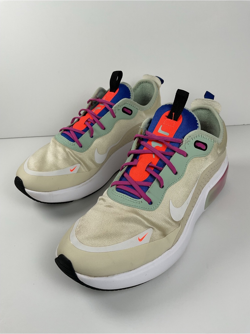 Nike Air Max INTRLK Lite Size 8.5 Colorful Cream Pink Blue Sneakers